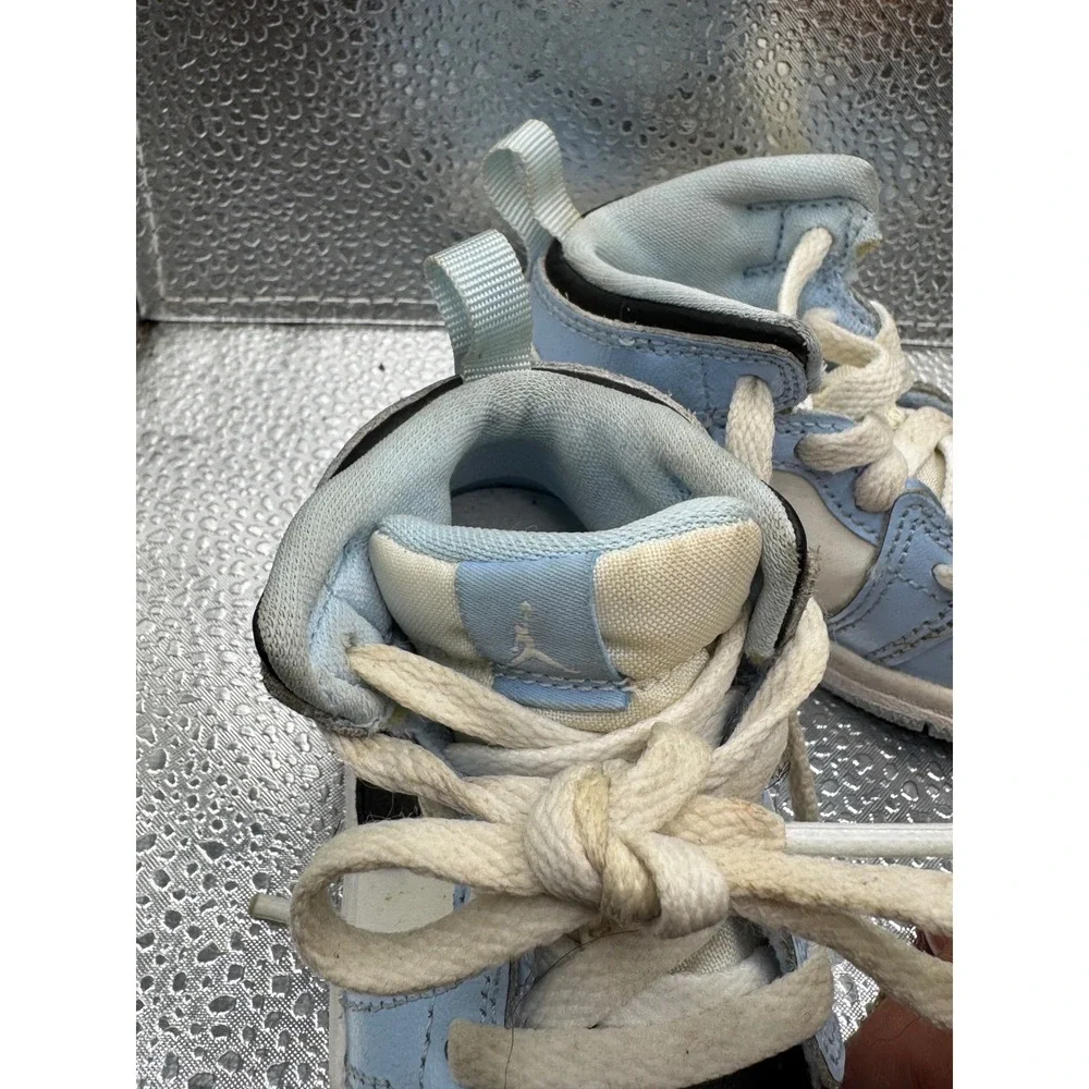 Nike Air Jordan 1 Retro High OG University Blue Toddler Sneakers AQ2665-404 4C